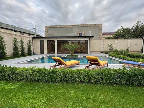 6 otaqlı həyət evi/bağ evi - Mərdəkan q. - 400 m²