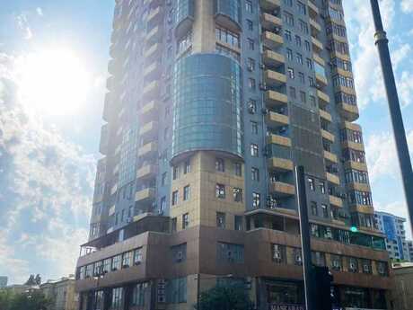 Объявление №5908467 - Баку, Насиминский  р., 4-комн., 250 м², 4/20 этаж