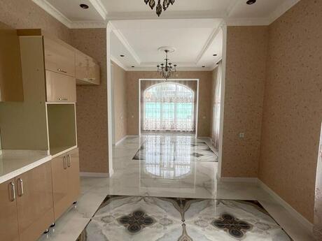5 otaqlı həyət evi/bağ evi - Şüvəlan q. - 237 m²