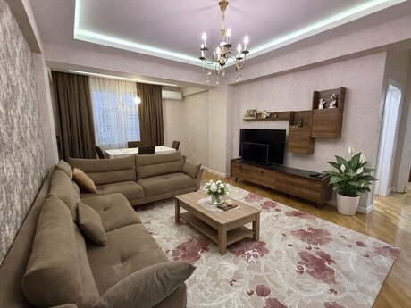 Объявление №5908972 - Баку, м. Ази Асланов, 3-комн., 90 м², 15/20 этаж