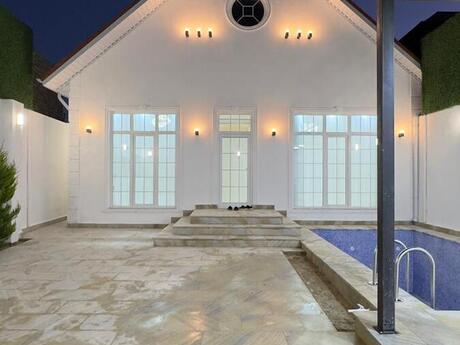 4 otaqlı həyət evi/bağ evi - Şüvəlan q. - 130 m²