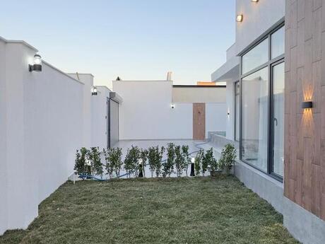 4 otaqlı həyət evi/bağ evi - Mərdəkan q. - 150 m²