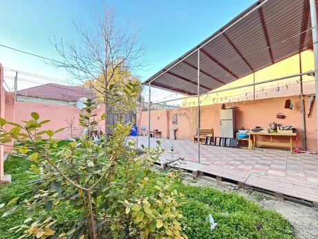 4 otaqlı həyət evi/bağ evi - Xırdalan - 100 m²