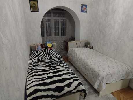 Satlr 3 otaql khn tikili 85 m, Hzi Aslanov q.