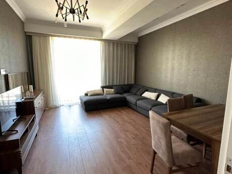 4 otaqlı yeni tikili - Ağ şəhər q. - 150 m²