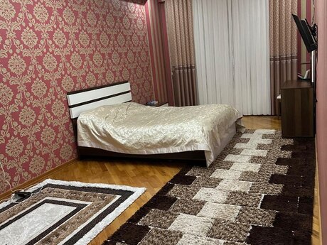 3 otaqlı yeni tikili - Yeni Günəşli q. - 134 m²