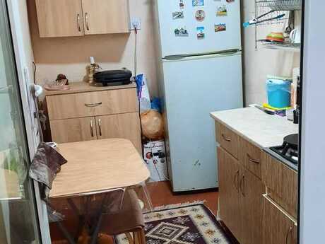 Satılır 3 otaqlı həyət evi/bağ evi 60 m², Yasamal r.