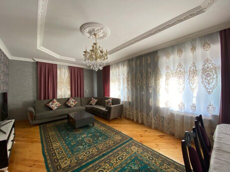 Satılır 5 otaqlı həyət evi/bağ evi 150 m², Gəncə
