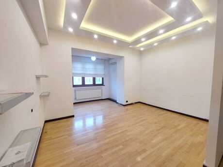 3 otaqlı köhnə tikili - Sahil m. - 90 m²