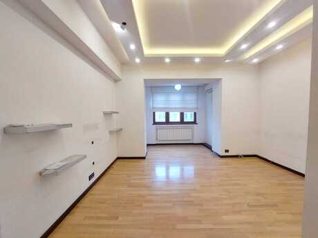3 otaqlı köhnə tikili - Sahil m. - 90 m²