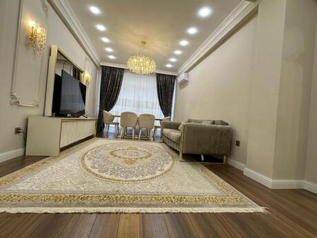 Elan №5910212 - Bakı, İnşaatçılar m., 2 otaqlı, 81 m², 9/20 mərtəbə