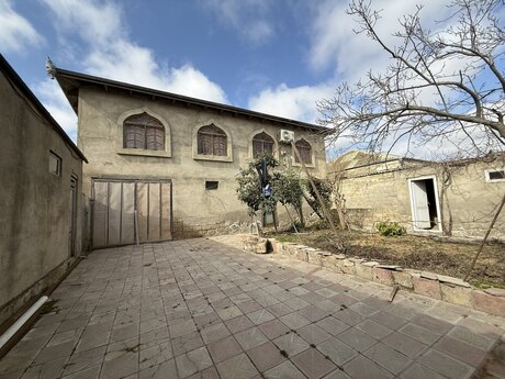 Satılır 4 otaqlı həyət evi/bağ evi 100 m², Yeni Ramana q.