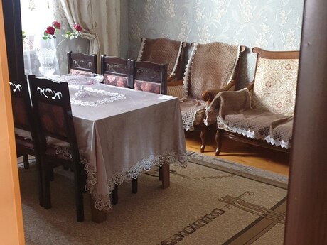 Satılır 3 otaqlı həyət evi/bağ evi 100 m², Ramana q.