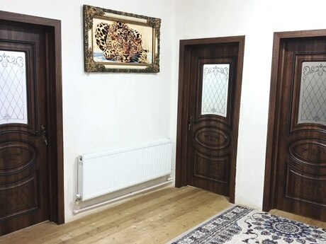 4 otaqlı həyət evi/bağ evi - Qobu q. - 120 m²