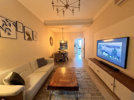Satılır 3 otaqlı yeni tikili 95 m², 20 Yanvar m.
