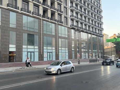 Obyekt - 8 Noyabr m. - 350 m²