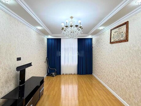 3 otaqlı köhnə tikili - Xalqlar Dostluğu m. - 65 m²