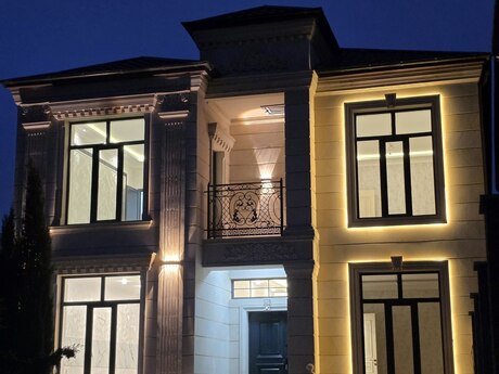 7 otaqlı həyət evi/bağ evi - Bakıxanov q. - 360 m²