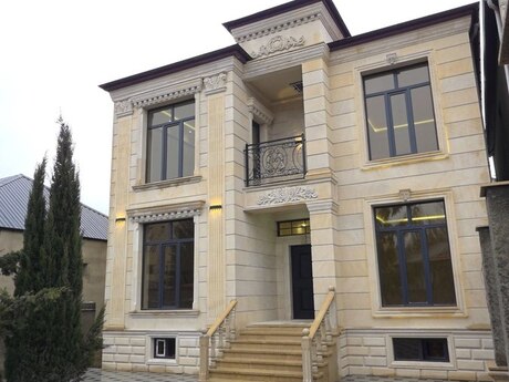7 otaqlı həyət evi/bağ evi - Bakıxanov q. - 360 m²