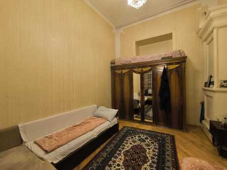 4-комнатная квартира, 140 м², Sahil: 665 000 ₼ 4