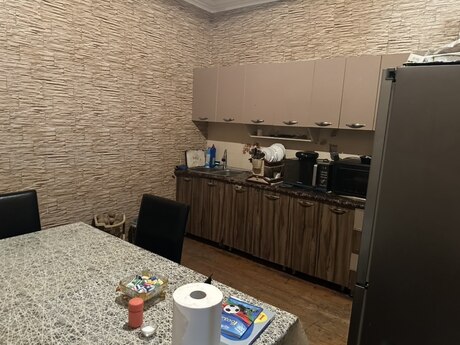 Satılır 3 otaqlı həyət evi/bağ evi 82 m², Pirşağı q.