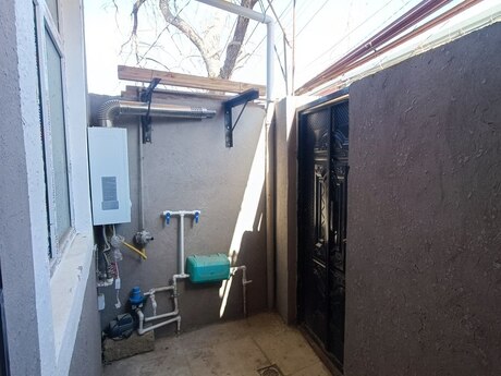 2 otaqlı həyət evi/bağ evi - Xırdalan - 52 m²