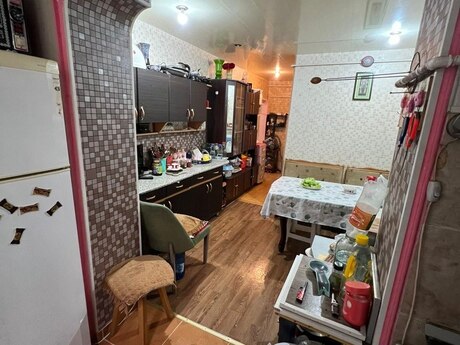 3 otaqlı köhnə tikili - Həzi Aslanov m. - 75 m²
