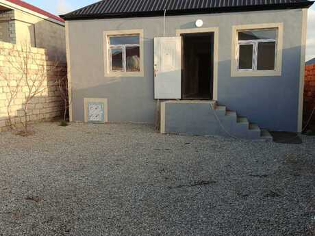 Satılır 3 otaqlı həyət evi/bağ evi 64 m², Binə q.