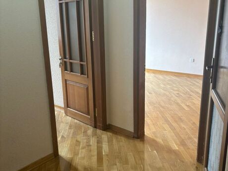Satılır 2 otaqlı yeni tikili 58 m², 8 Noyabr m.