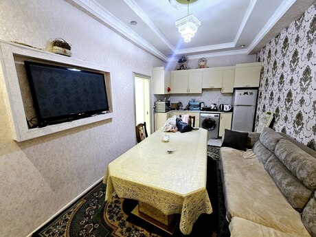 Elan №5911281 - Bakı, Masazır q., 3 otaqlı, 70 m², 2/9 mərtəbə