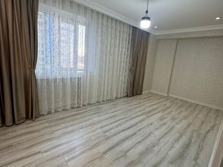 3-комн. новостройка - пос. Бакиханова - 138 м²