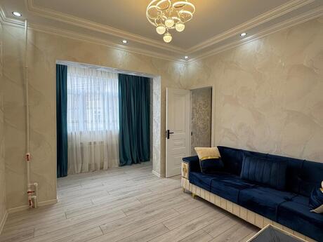 2 otaqlı köhnə tikili - Əhmədli m. - 45 m²