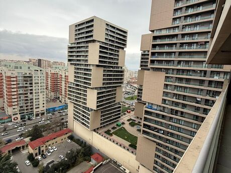 Satılır 2 otaqlı yeni tikili 98 m², 8 Noyabr m.