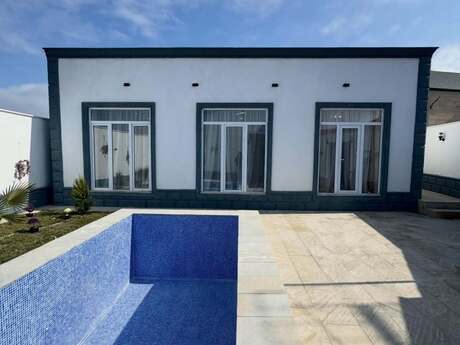 4 otaqlı həyət evi/bağ evi - Şüvəlan q. - 100 m²