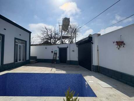 4 otaqlı həyət evi/bağ evi - Şüvəlan q. - 100 m²