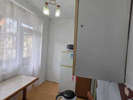 1 otaqlı köhnə tikili - Həzi Aslanov m. - 45 m²