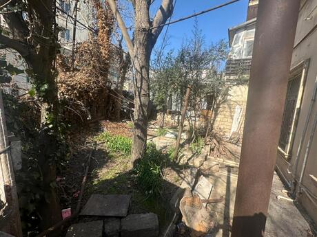2 otaqlı köhnə tikili - Badamdar q. - 55 m²