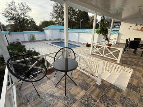 4 otaqlı həyət evi/bağ evi - Qəbələ - 120 m²