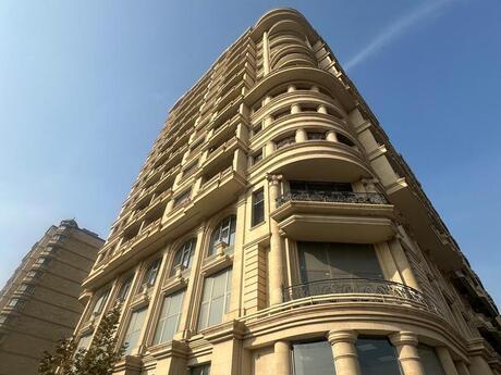 4 otaqlı yeni tikili - Nizami m. - 200 m²