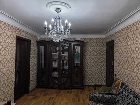 Объявление №5912976 - Баку, м. Элмляр Академиясы, 2-комн., 50 м², 2/5 этаж