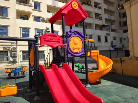 4 otaqlı mənzil, 242 m², 28 May: 727 000 ₼ 3