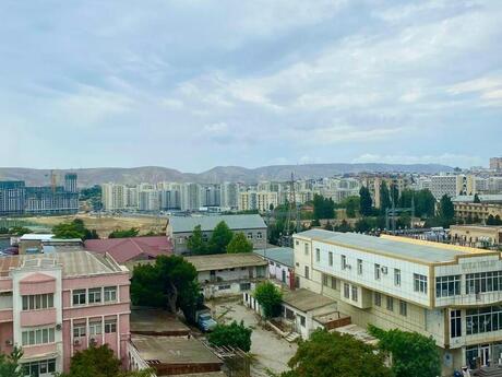 4-комн. вторичка - м. Иншаатчылар - 84 м²