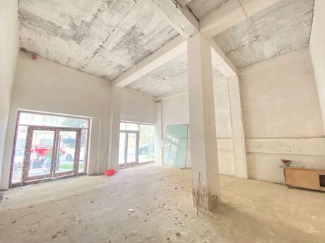 Obyekt - Ağ şəhər q. - 465 m²
