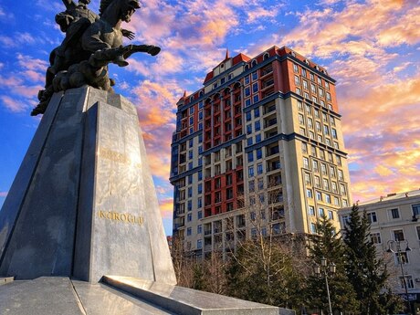 Elan №5913178 - Bakı, Nəsimi r., 5 otaqlı, 285 m², 3/17 mərtəbə