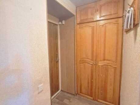 1 otaqlı köhnə tikili - Elmlər Akademiyası m. - 35 m²