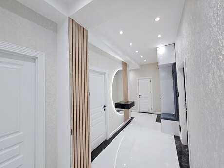 Satılır 2 otaqlı yeni tikili 85 m², Qara Qarayev m.