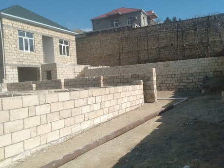 Satılır 3 otaqlı həyət evi/bağ evi 100 m², Qobu q.