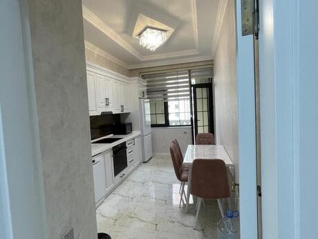 Kirayə 3 otaqlı mənzil, 125 m², Elmlər Akademiyası: 1 850 ₼/ay 5