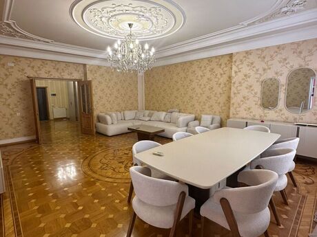 Объявление №5913640 - Баку, Наримановский  р., 4-комн., 153 м², 12/16 этаж