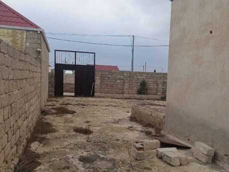 1 otaqlı həyət evi/bağ evi - Türkan q. - 40 m²